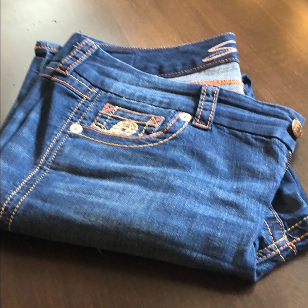 Seven7 Jeans
